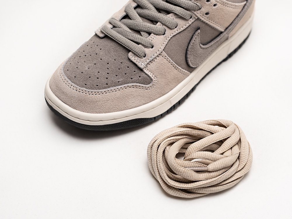 Nike SB Dunk Low WMNS серые замша женские (AR29024) - фото 4 Nike SB Dunk Low WMNS серые замша женские (AR29024) - фото 4