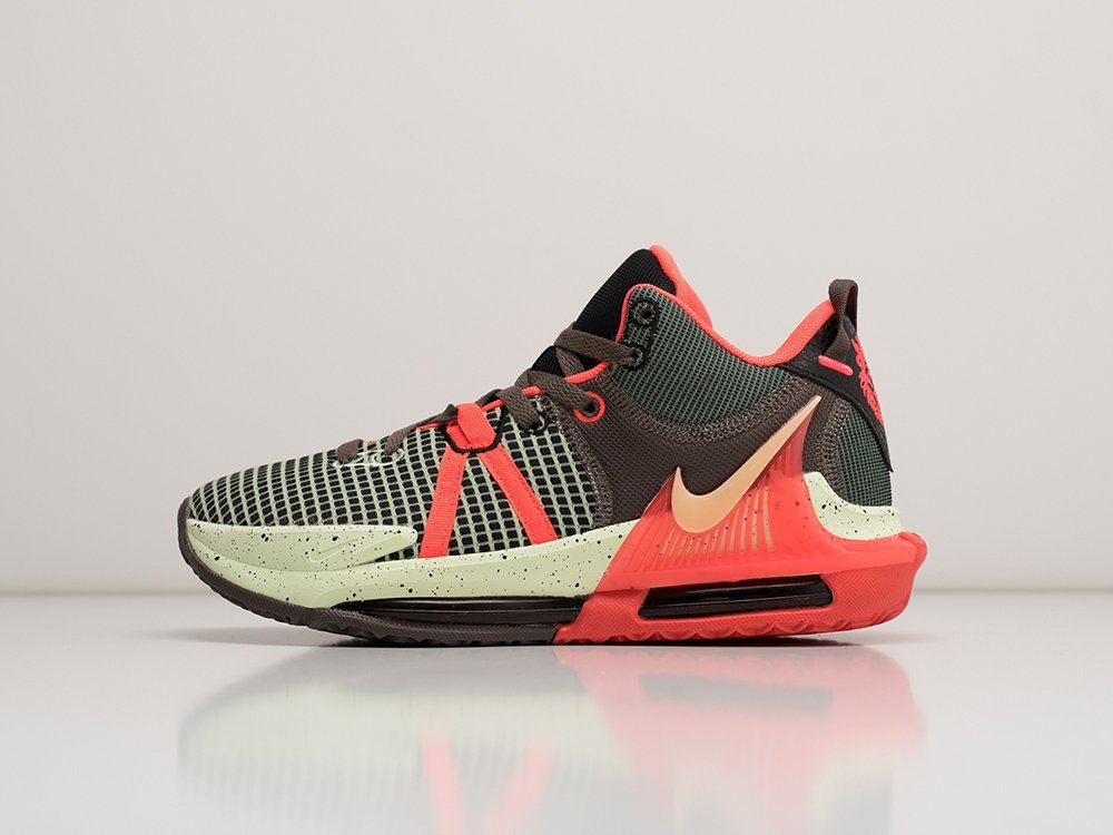 Nike Lebron Witness VII Bright Crimson Alligator разноцветные текстиль мужские (AR29099) - фото 1 Nike Lebron Witness VII Bright Crimson Alligator разноцветные текстиль мужские (AR29099) - фото 1