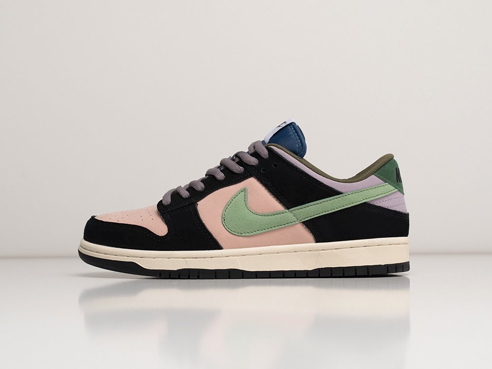 Nike x Otomo Katsuhiro x SB Dunk Low Steamboy OST Pluto разноцветные замша мужские (AR29113) - фото 1 Nike x Otomo Katsuhiro x SB Dunk Low Steamboy OST Pluto разноцветные замша мужские (AR29113) - фото 1