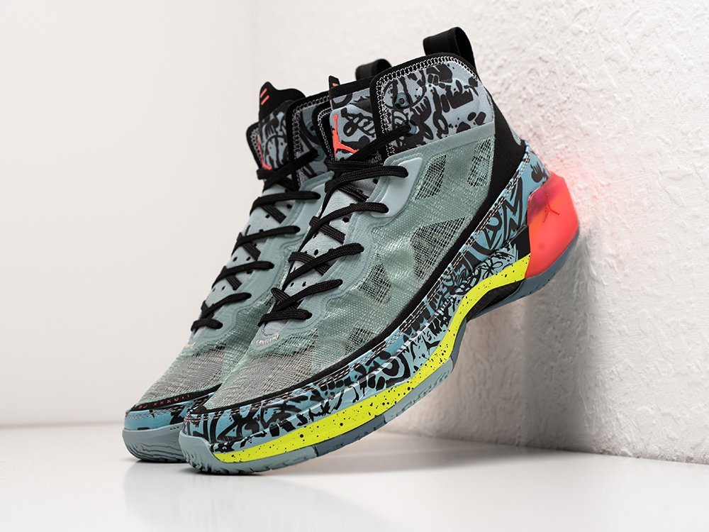 Nike Satou Sabally x Air Jordan 37 PF Graffiti голубые текстиль мужские (AR29237) - фото 2 Nike Satou Sabally x Air Jordan 37 PF Graffiti голубые текстиль мужские (AR29237) - фото 2