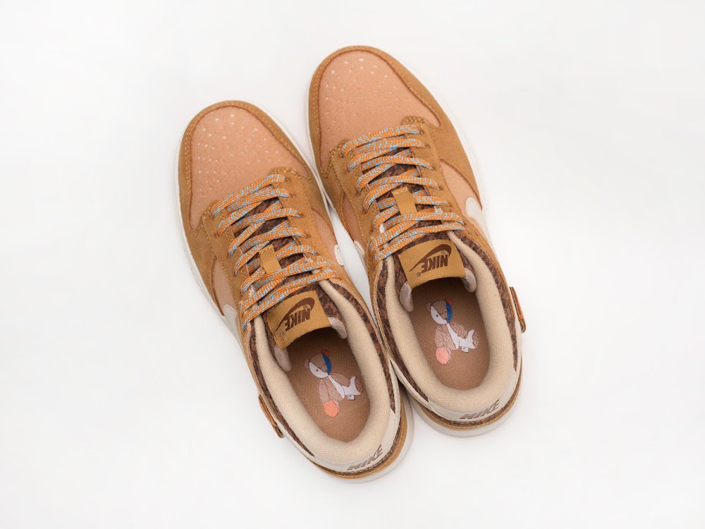 Nike SB Dunk Low Teddy Bear WMNS коричневые замша женские (AR29361) - фото 3 Nike SB Dunk Low Teddy Bear WMNS коричневые замша женские (AR29361) - фото 3