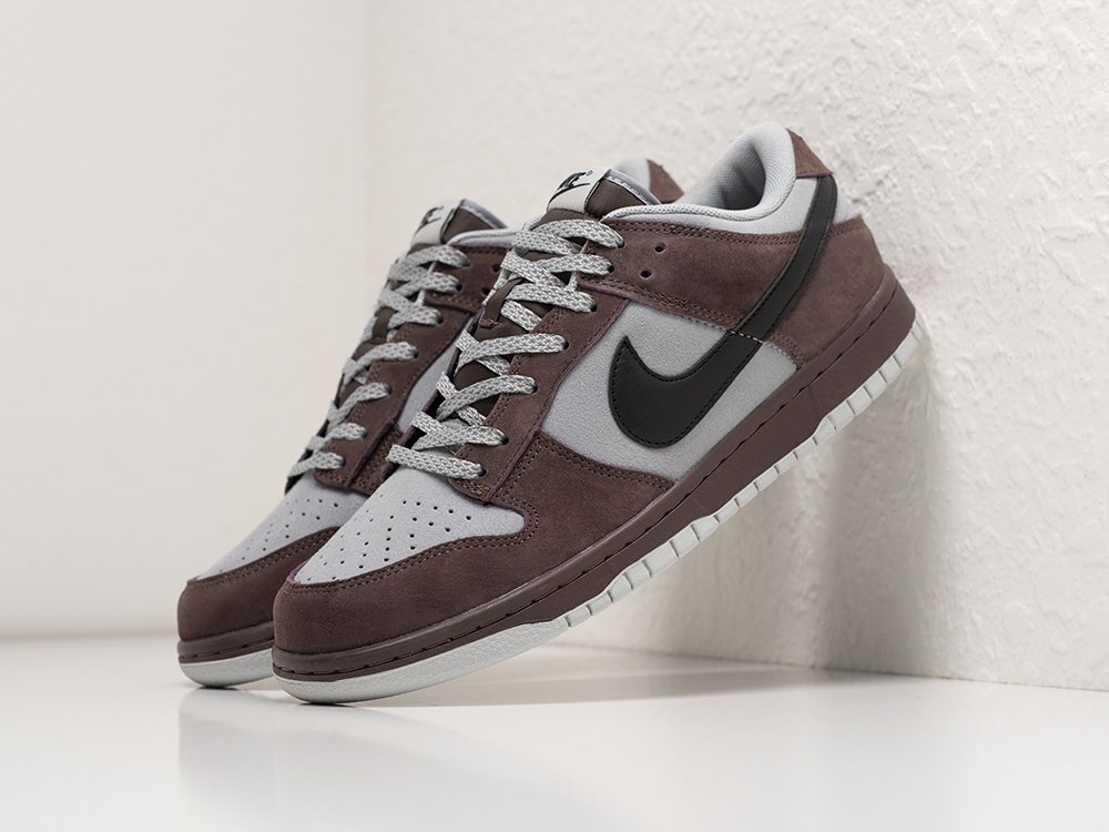 Nike SB Dunk Low коричневые замша мужские (AR29378) - фото 2 Nike SB Dunk Low коричневые замша мужские (AR29378) - фото 2