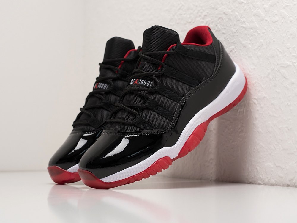 Nike Air Jordan 11 Retro Low Bred черные кожа мужские (AR29579) - фото 2 Nike Air Jordan 11 Retro Low Bred черные кожа мужские (AR29579) - фото 2