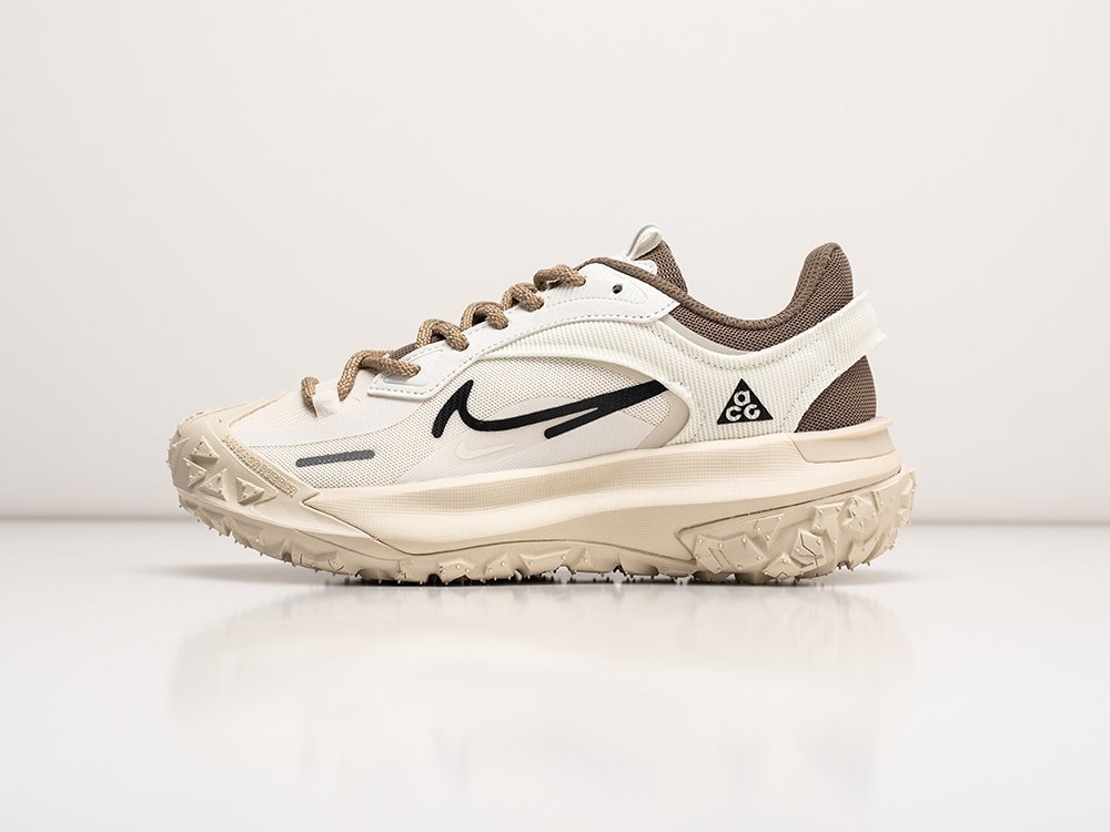 Nike ACG Mountain Fly 2 Low WMNS белые текстиль женские (AR30538) - фото 1 Nike ACG Mountain Fly 2 Low WMNS белые текстиль женские (AR30538) - фото 1