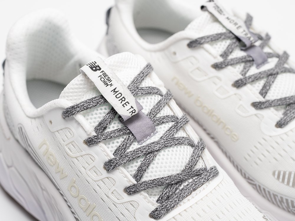 New Balance Fresh Foam X More Trail v3 White Turtledove белые текстиль мужские (AR30838) - фото 7 New Balance Fresh Foam X More Trail v3 White Turtledove белые текстиль мужские (AR30838) - фото 7