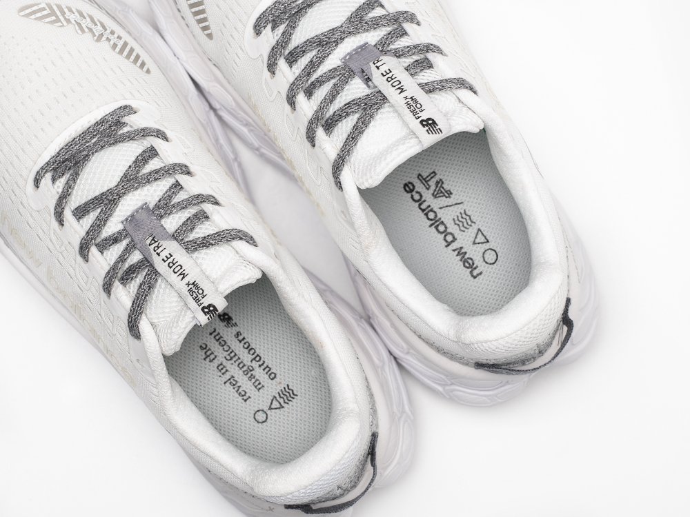 New Balance Fresh Foam X More Trail v3 White Turtledove белые текстиль мужские (AR30838) - фото 8 New Balance Fresh Foam X More Trail v3 White Turtledove белые текстиль мужские (AR30838) - фото 8