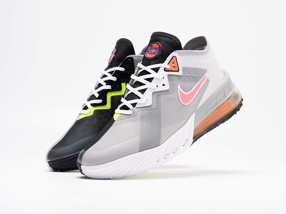 Nike Space Jam x LeBron 18 Bugs x Marvin разноцветные текстиль мужские (AR30852) - фото 2 Nike Space Jam x LeBron 18 Bugs x Marvin разноцветные текстиль мужские (AR30852) - фото 2