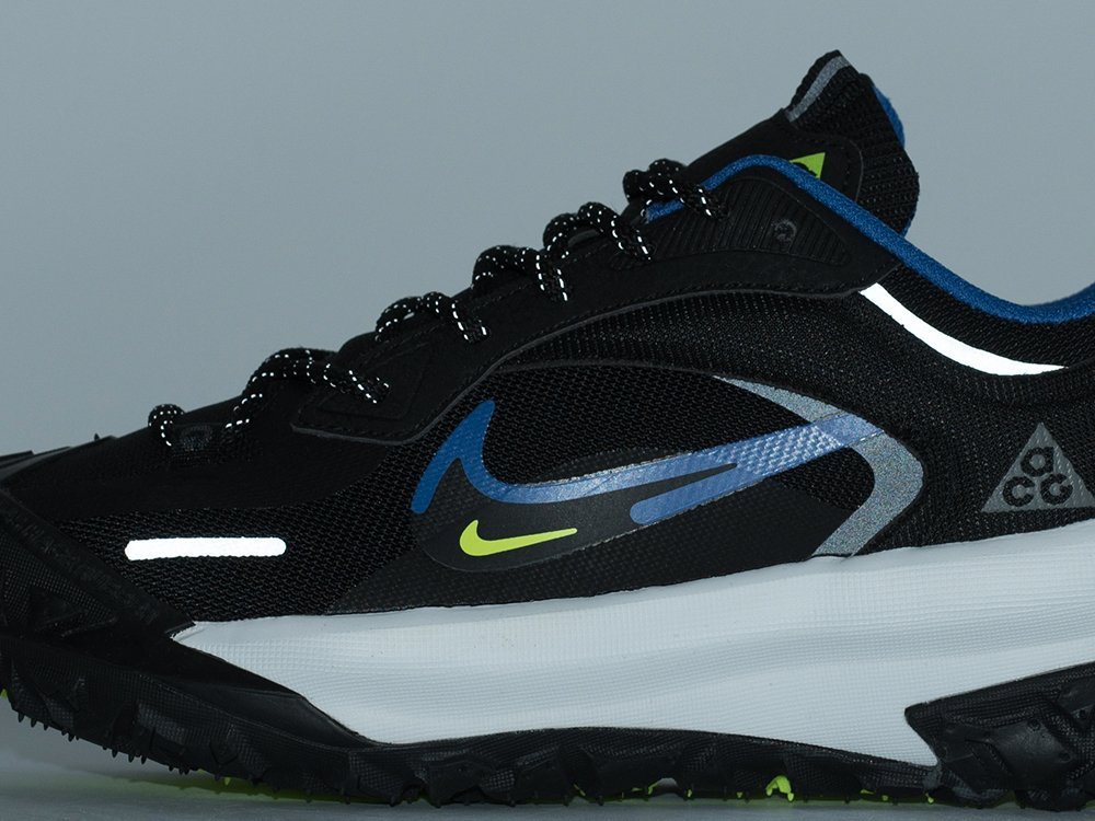 Nike ACG Mountain Fly 2 Low черные текстиль мужские (AR30877) - фото 3 Nike ACG Mountain Fly 2 Low черные текстиль мужские (AR30877) - фото 3