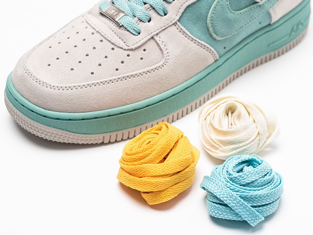 Nike Air Force 1 Low x Tiffany белые замша мужские (AR30885) - фото 9 Nike Air Force 1 Low x Tiffany белые замша мужские (AR30885) - фото 9