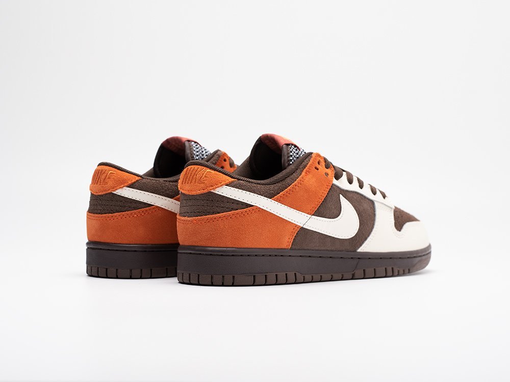 Nike SB Dunk Low Red Panda разноцветные замша мужские (AR30953) - фото 4 Nike SB Dunk Low Red Panda разноцветные замша мужские (AR30953) - фото 4