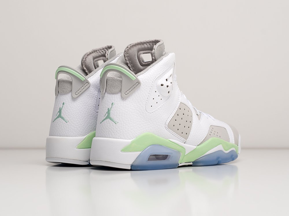 Nike Air Jordan 6 Retro Mint Foam WMNS серые кожа женские (AR31007) - фото 3 Nike Air Jordan 6 Retro Mint Foam WMNS серые кожа женские (AR31007) - фото 3