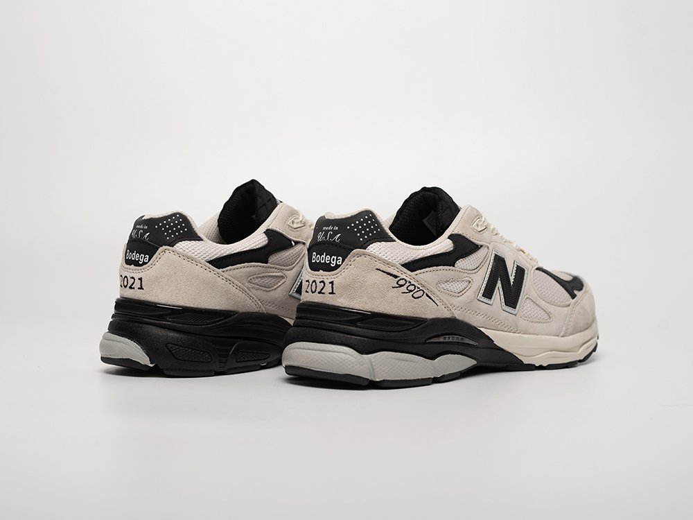New Balance x Bodega x 990v3 белые замша мужские (AR31445) - фото 4 New Balance x Bodega x 990v3 белые замша мужские (AR31445) - фото 4