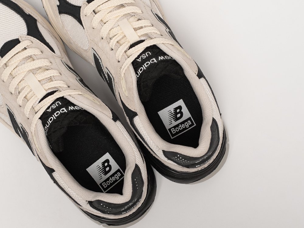 New Balance x Bodega x 990v3 белые замша мужские (AR31445) - фото 8 New Balance x Bodega x 990v3 белые замша мужские (AR31445) - фото 8