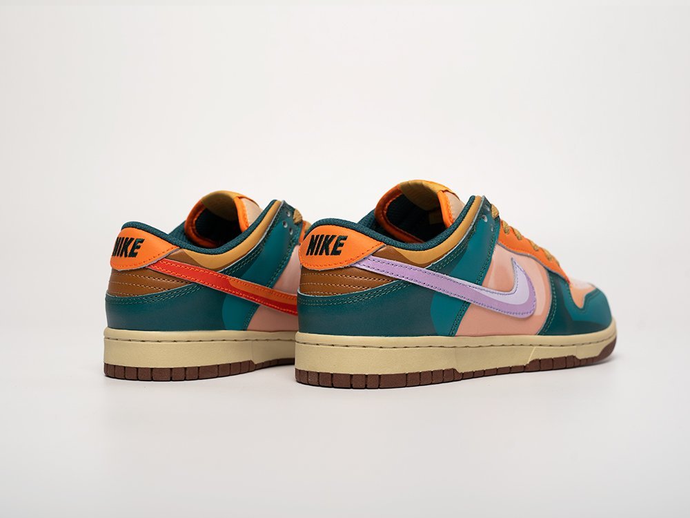 Nike SB Dunk Low WMNS разноцветные кожа женские (AR31532) - фото 5 Nike SB Dunk Low WMNS разноцветные кожа женские (AR31532) - фото 5