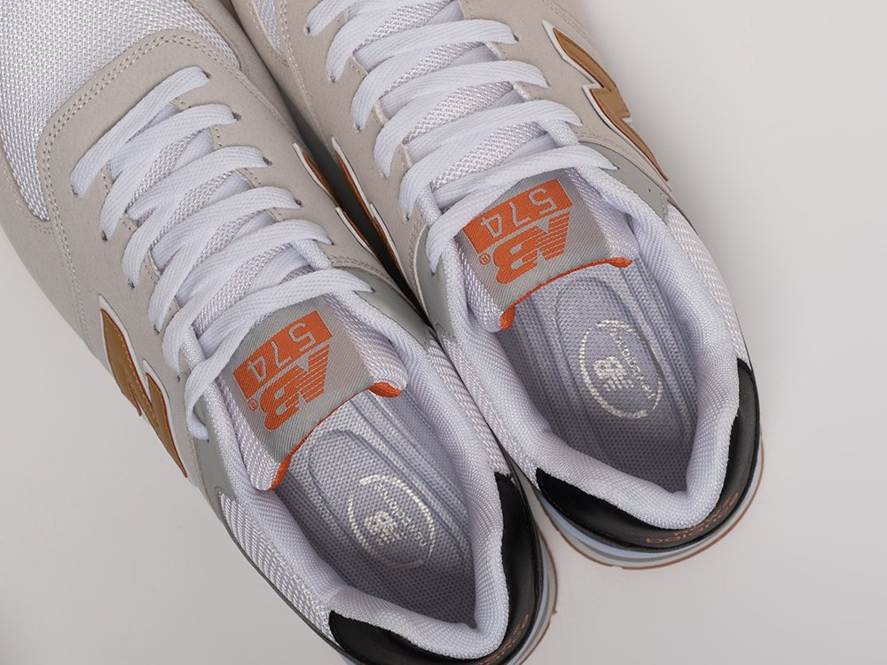 New Balance 574 бежевые замша мужские (AR31552) - фото 8 New Balance 574 бежевые замша мужские (AR31552) - фото 8