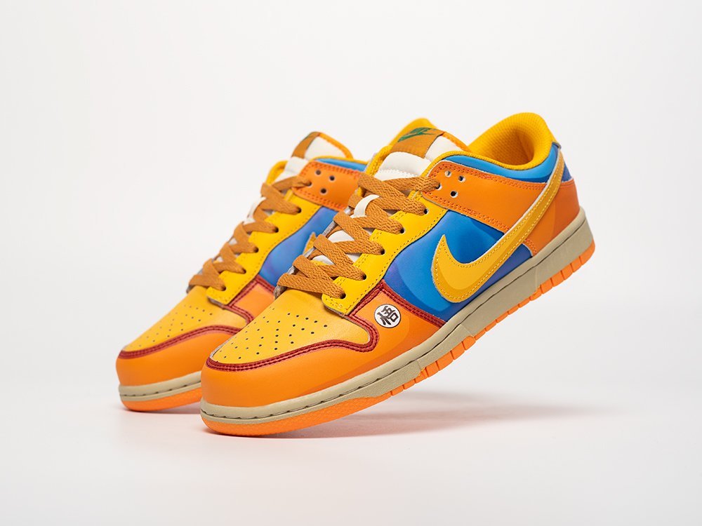 Nike SB Dunk Low x Dragon Ball Goku разноцветные кожа мужские (AR31651) - фото 2