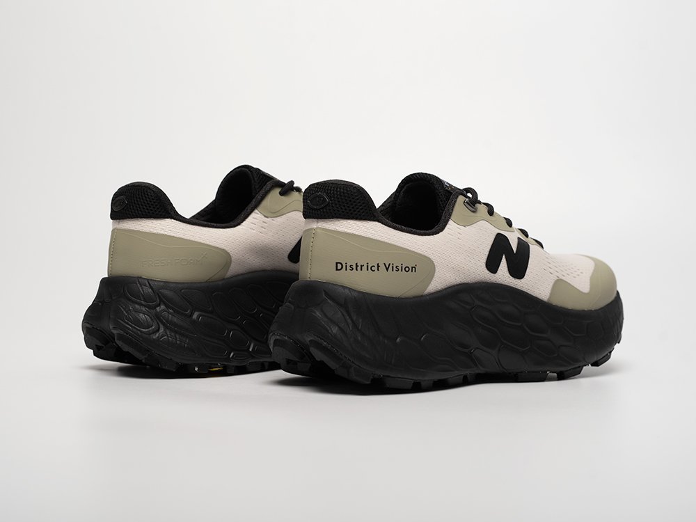 New Balance District Vision x Fresh Foam X More Trail Jet Stream Taupe белые текстиль мужские (AR31806) - фото 3