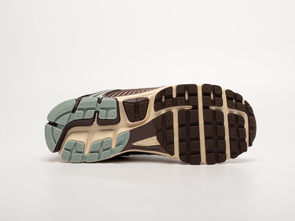 Nike Air Zoom Vomero 5 коричневые текстиль мужские (AR32615) - фото 5 Nike Air Zoom Vomero 5 коричневые текстиль мужские (AR32615) - фото 5