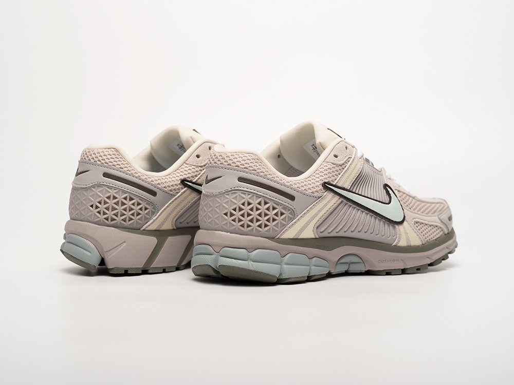 Nike Air Zoom Vomero 5 бежевые текстиль мужские (AR32621) - фото 4 Nike Air Zoom Vomero 5 бежевые текстиль мужские (AR32621) - фото 4
