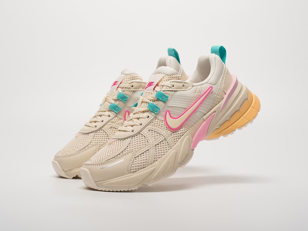 Nike marathon shoes femme beige online