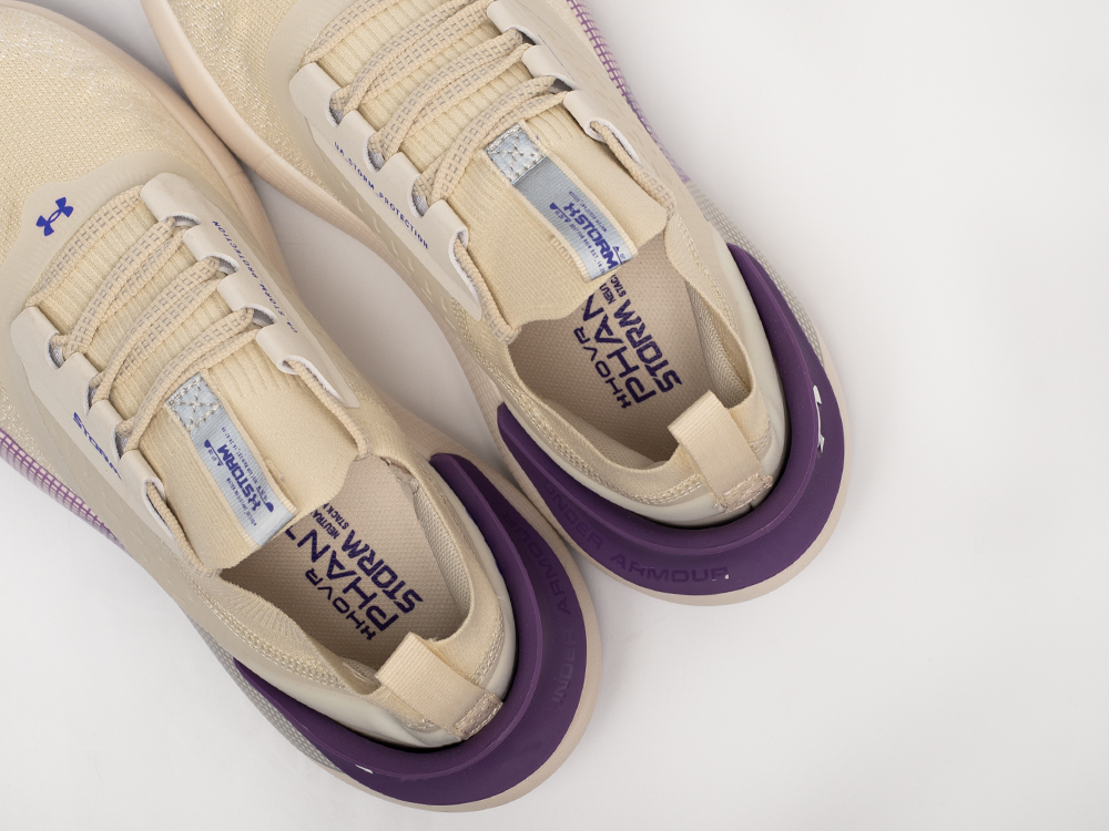 Under Armour HOVR Phantom 3 Storm WMNS белые текстиль женские (AR33352) - фото 8 Under Armour HOVR Phantom 3 Storm WMNS белые текстиль женские (AR33352) - фото 8