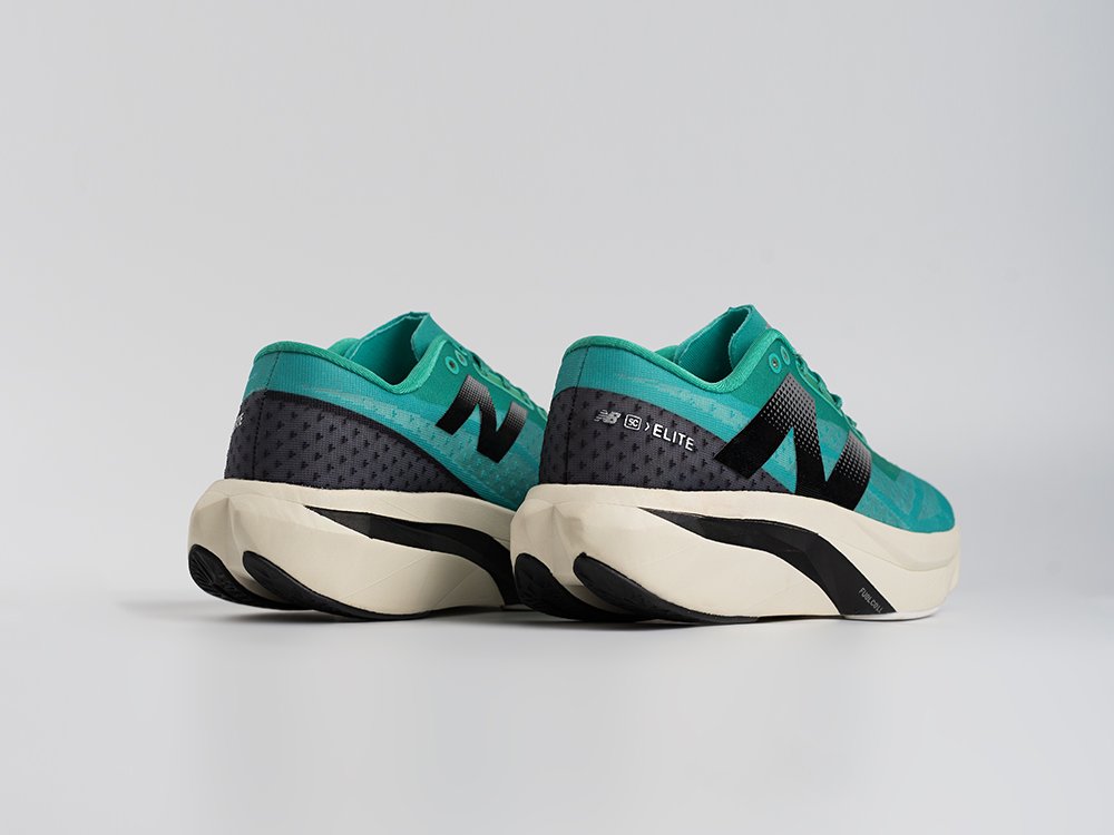 New Balance FuelCell Rebel V4 зеленые текстиль мужские (AR34059) - фото 3