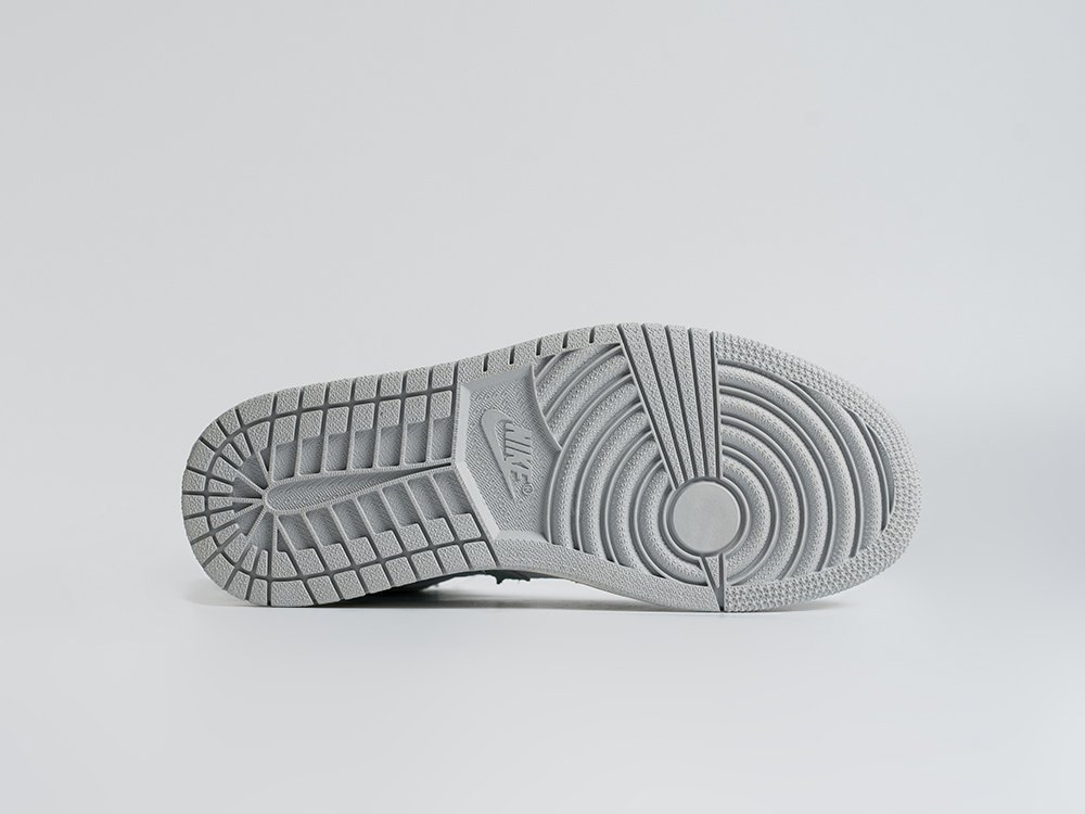 Nike Air Jordan 1 Retro High OG WMNS Turbo Green зеленые замша женские (AR34217) - фото 4 Nike Air Jordan 1 Retro High OG WMNS Turbo Green зеленые замша женские (AR34217) - фото 4