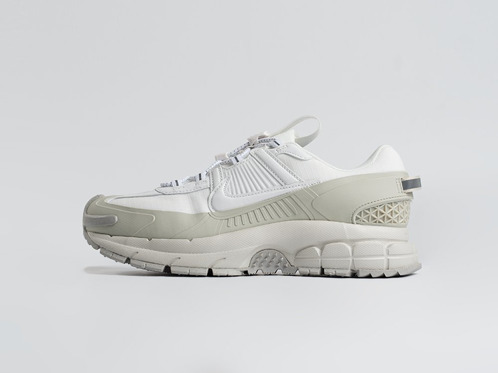 Nike Zoom Vomero 5 Roam белые текстиль мужские (AR34323) - фото 1 Nike Zoom Vomero 5 Roam белые текстиль мужские (AR34323) - фото 1