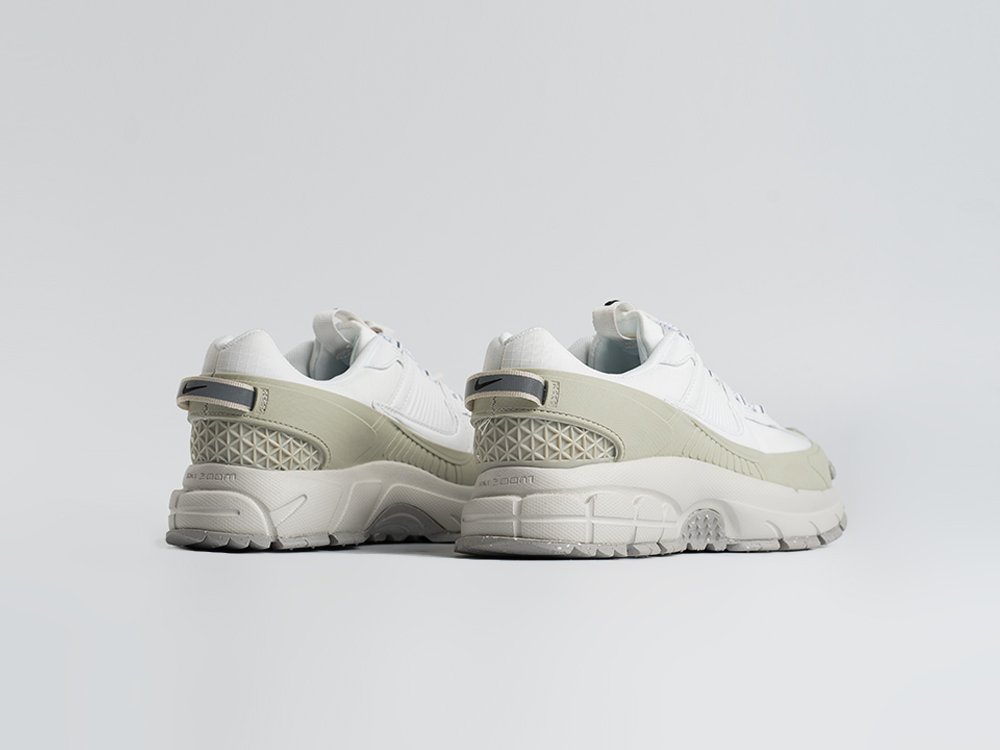 Nike Zoom Vomero 5 Roam WMNS белые текстиль женские (AR34324) - фото 3 Nike Zoom Vomero 5 Roam WMNS белые текстиль женские (AR34324) - фото 3