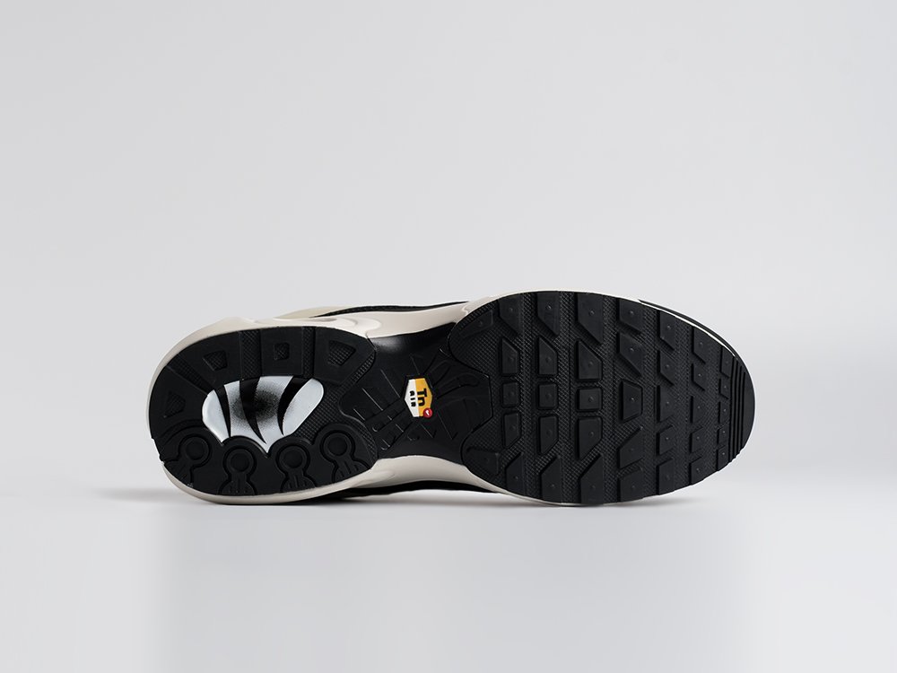 Nike Air Max Plus TN белые текстиль мужские (AR34537) - фото 4