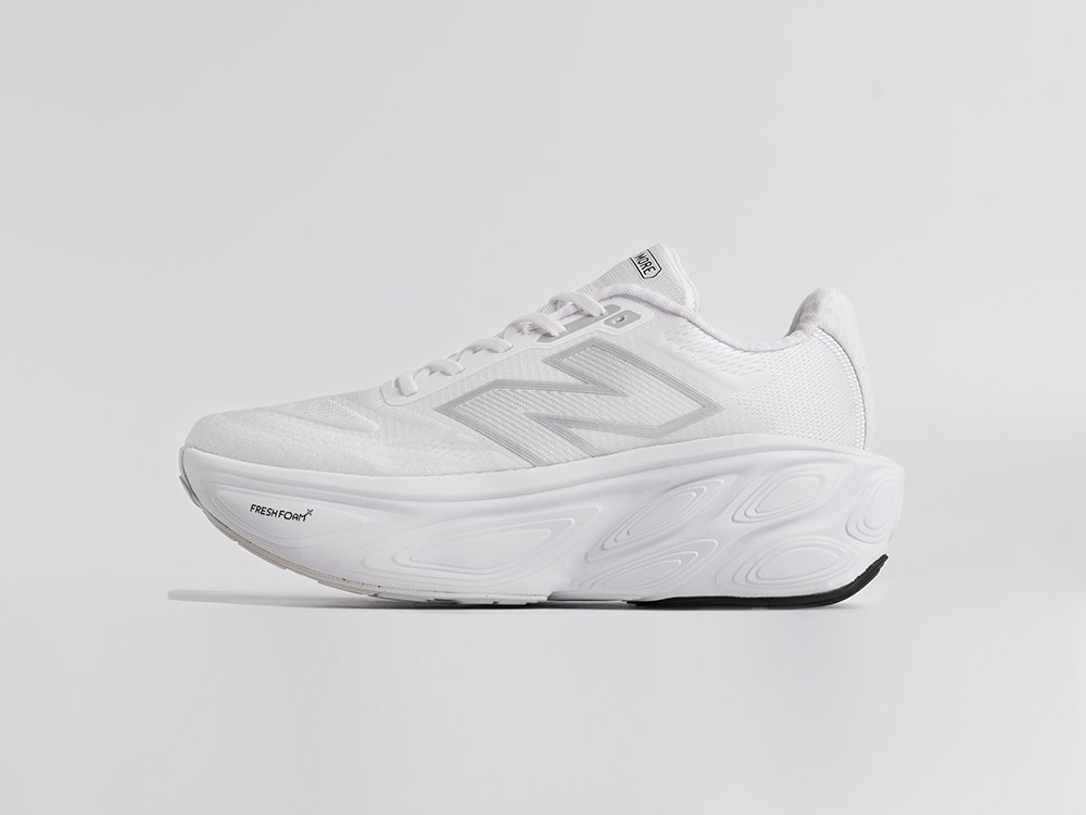 New Balance Fresh Foam X More Trail v5 белые текстиль мужские (AR34689) - фото 1 New Balance Fresh Foam X More Trail v5 белые текстиль мужские (AR34689) - фото 1