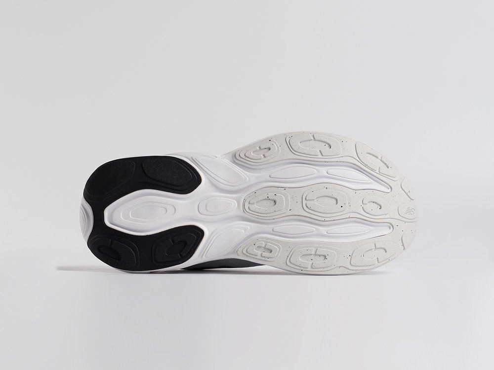 New Balance Fresh Foam X More Trail v5 белые текстиль мужские (AR34689) - фото 4