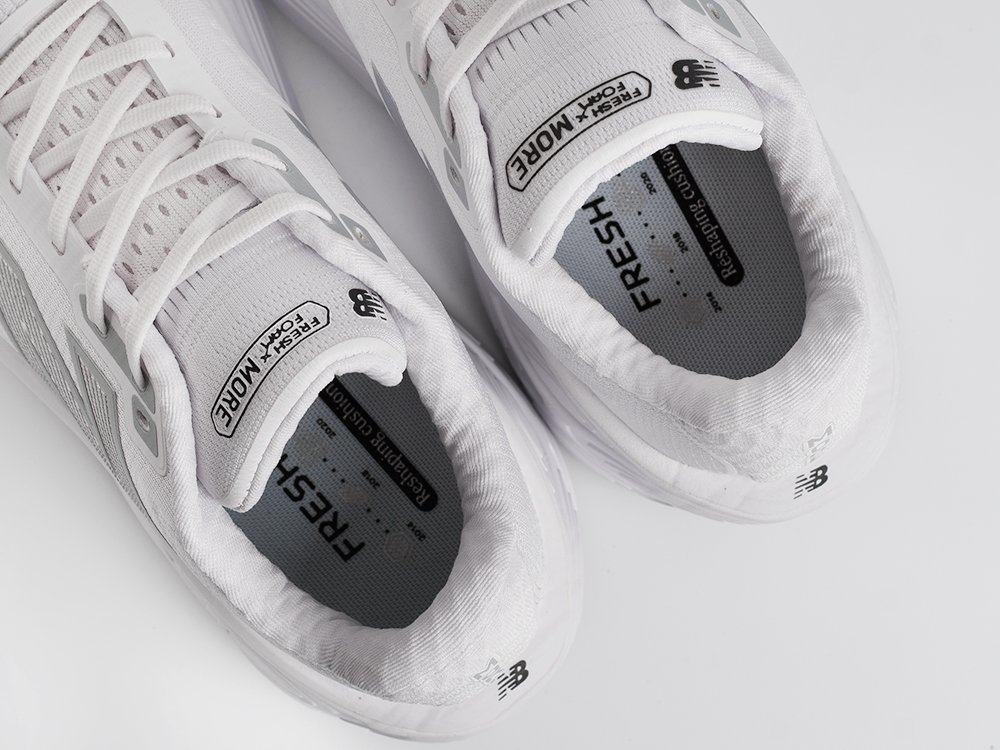 New Balance Fresh Foam X More Trail v5 белые текстиль мужские (AR34689) - фото 5 New Balance Fresh Foam X More Trail v5 белые текстиль мужские (AR34689) - фото 5