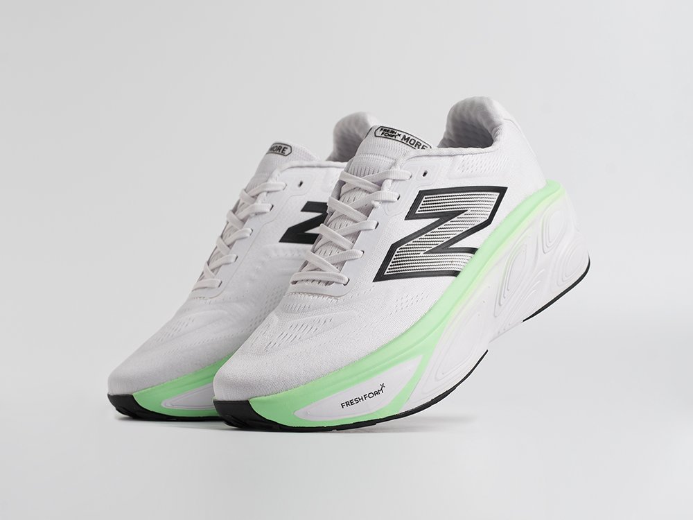 New Balance Fresh Foam X More Trail v5 белые текстиль мужские (AR34702) - фото 2 New Balance Fresh Foam X More Trail v5 белые текстиль мужские (AR34702) - фото 2