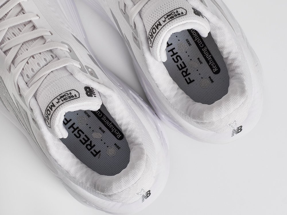 New Balance Fresh Foam X More Trail v5 WMNS белые текстиль женские (AR34707) - фото 5 New Balance Fresh Foam X More Trail v5 WMNS белые текстиль женские (AR34707) - фото 5