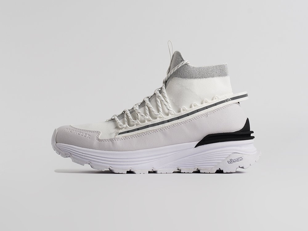 Moncler Monte Runner High белые текстиль мужские (AR34800) - фото 1 Moncler Monte Runner High белые текстиль мужские (AR34800) - фото 1