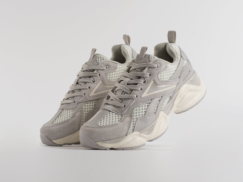 Reebok Charge WMNS белые текстиль женские (AR34869) - фото 2 Reebok Charge WMNS белые текстиль женские (AR34869) - фото 2