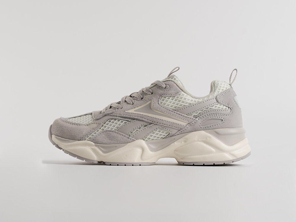 Reebok Charge WMNS белые текстиль женские (AR34869) - фото 1 Reebok Charge WMNS белые текстиль женские (AR34869) - фото 1