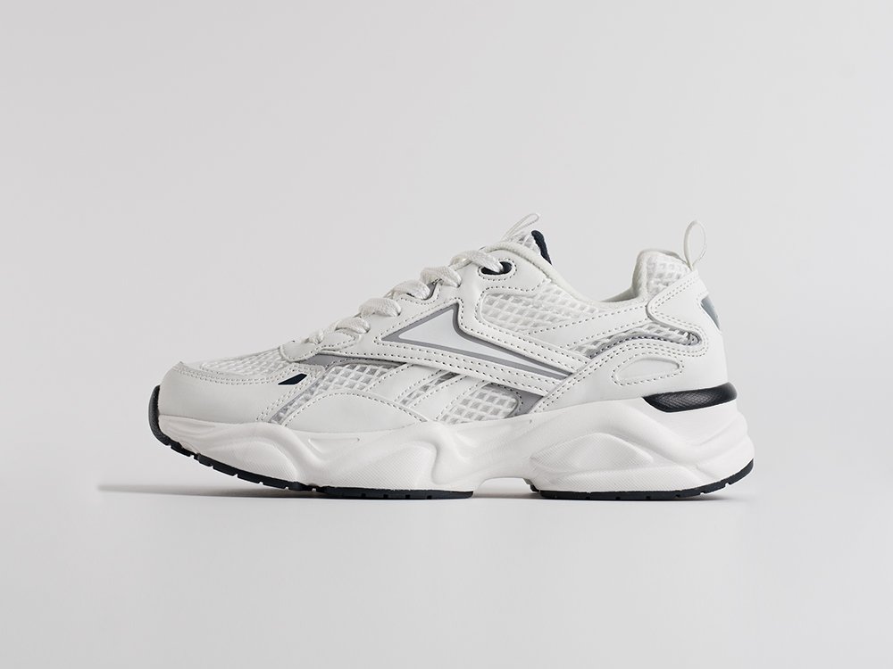 Reebok Charge WMNS белые текстиль женские (AR34870) - фото 1 Reebok Charge WMNS белые текстиль женские (AR34870) - фото 1