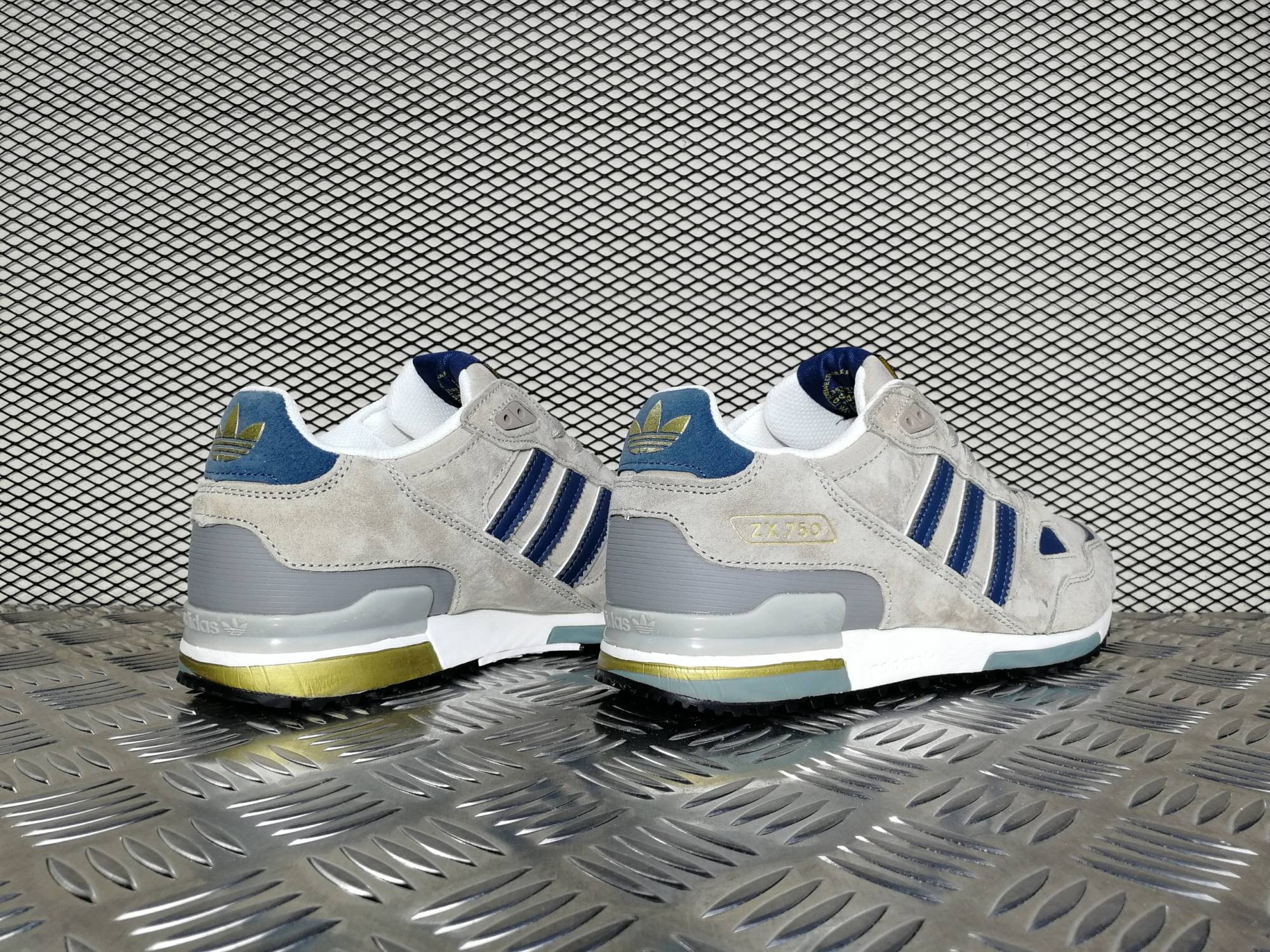 Кроссовки мужские Adidas ZX 750 Grey / Blue / White