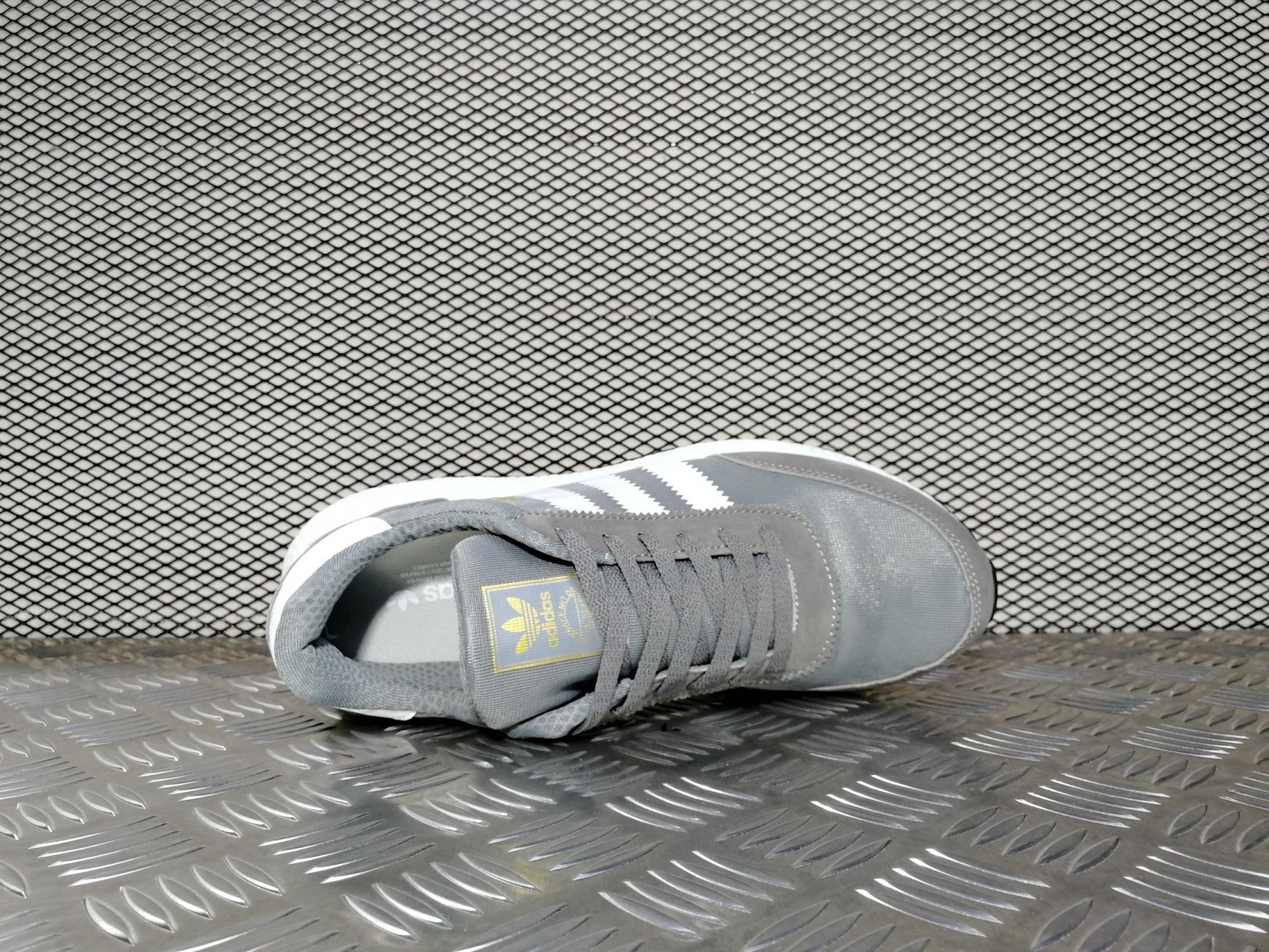 Кроссовки мужские Adidas Iniki Runner Boost Grey