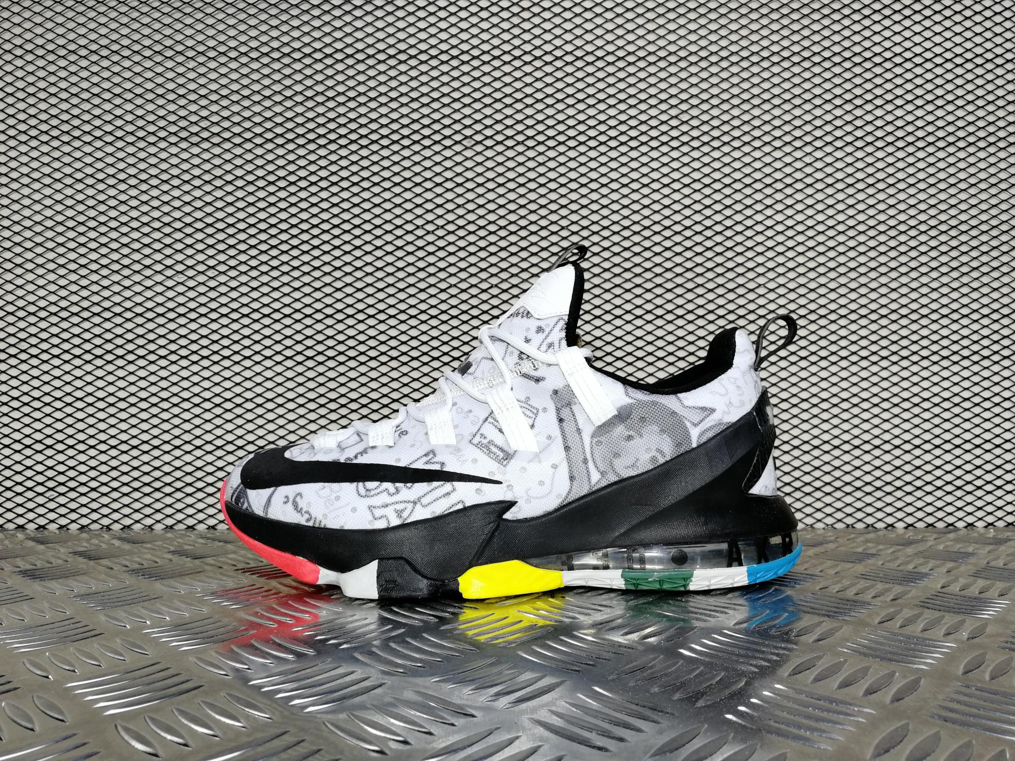 Кроссовки мужские Nike Lebron 13 Low «LeBron James Family Foundation»
