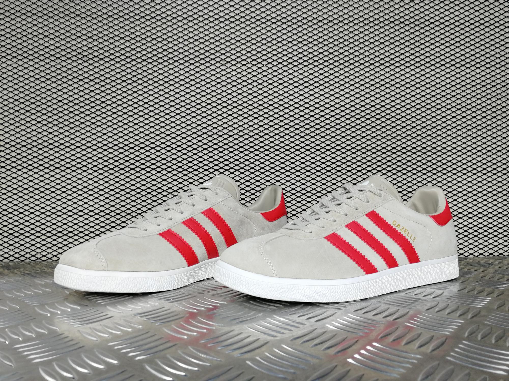 Кроссовки мужские Adidas Gazelle OG Medium Grey / Scarlet