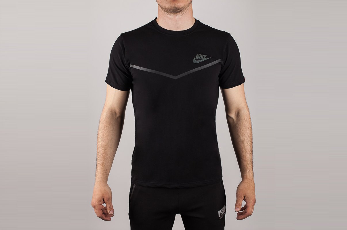 Футболка мужская Nike