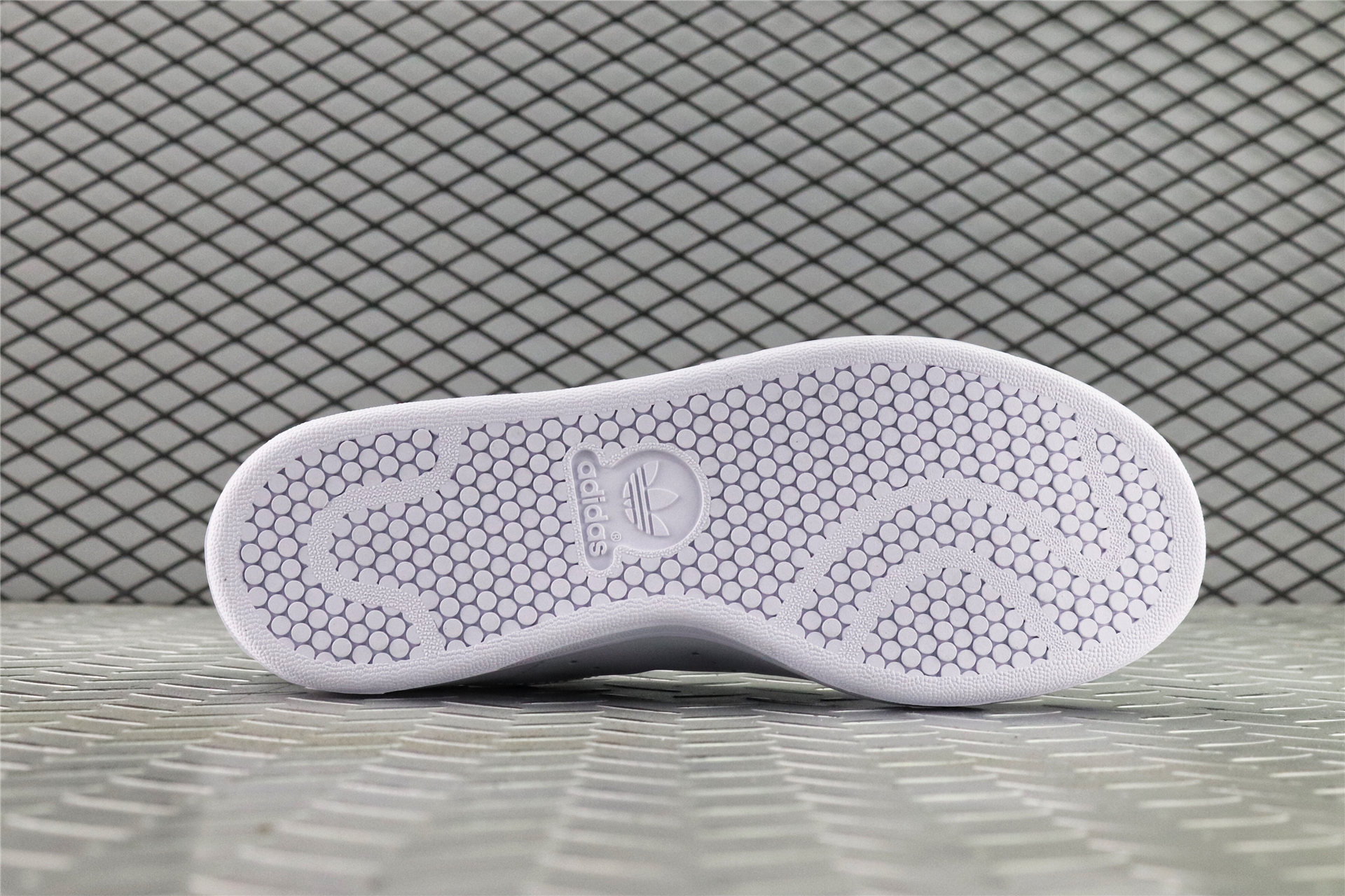 Кроссовки женские Adidas Stan Smith WMNS White / White / Green