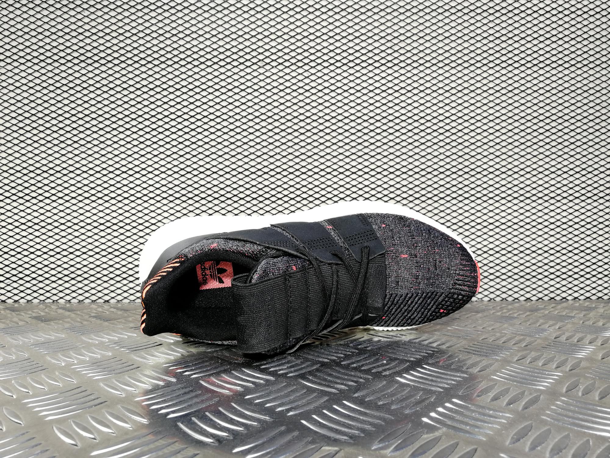 Кроссовки мужские Adidas Prophere Core Black / Core Black / Solar Red CQ3022