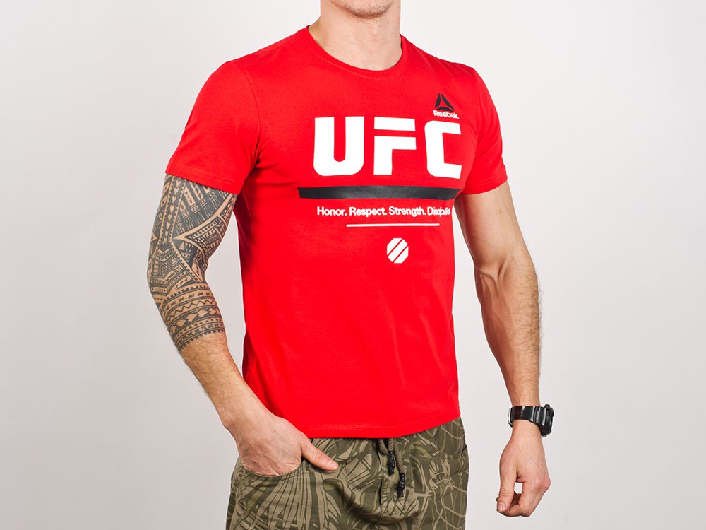 Футболка мужская Reebok