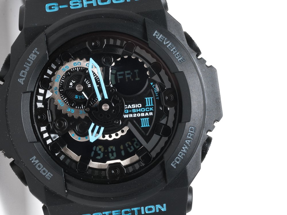 Часы Casio G-Shock GA-300