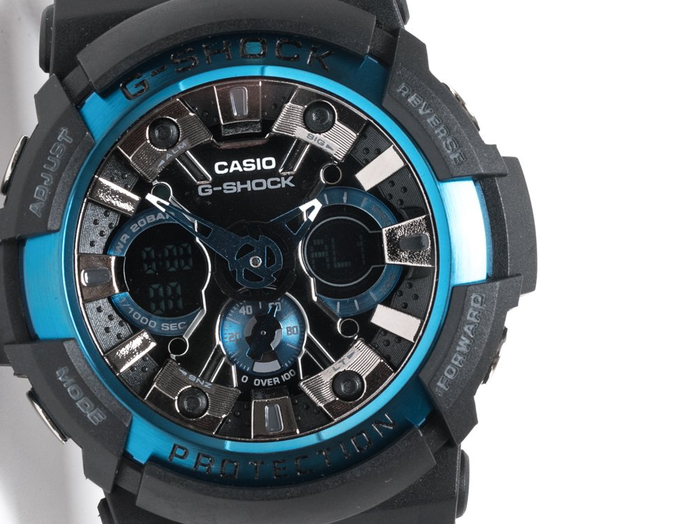 Часы Casio G-Shock GA-200