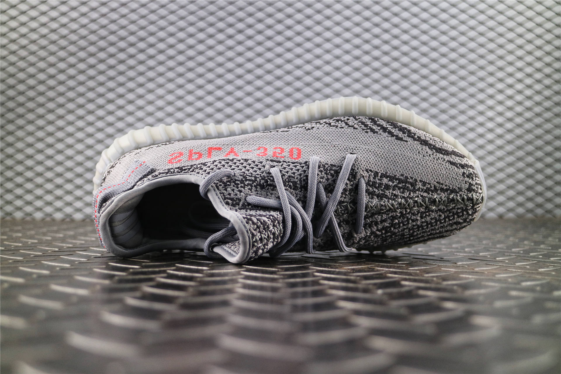 мужские кроссовки Adidas Yeezy 350 Boost V2 BELUGA 2.0 Grey / Bold Orange / Dark Grey